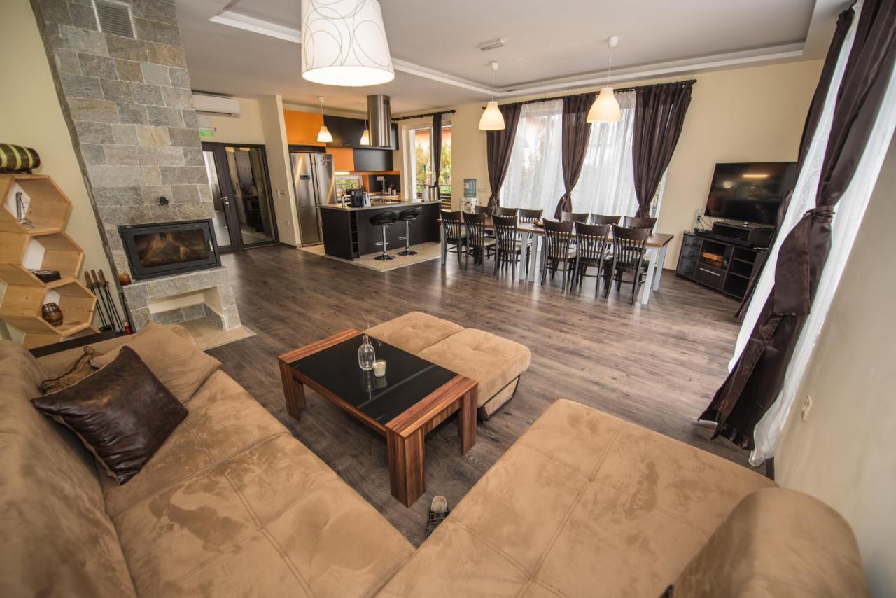 Vakarel Residence Ngoại thất bức ảnh